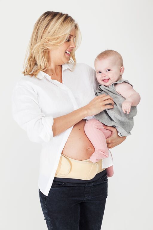 Landleben-Infos.de | Whrend der Schwangerschaft sttzt und entlastet der Belly Helper Bauch und Rcken 